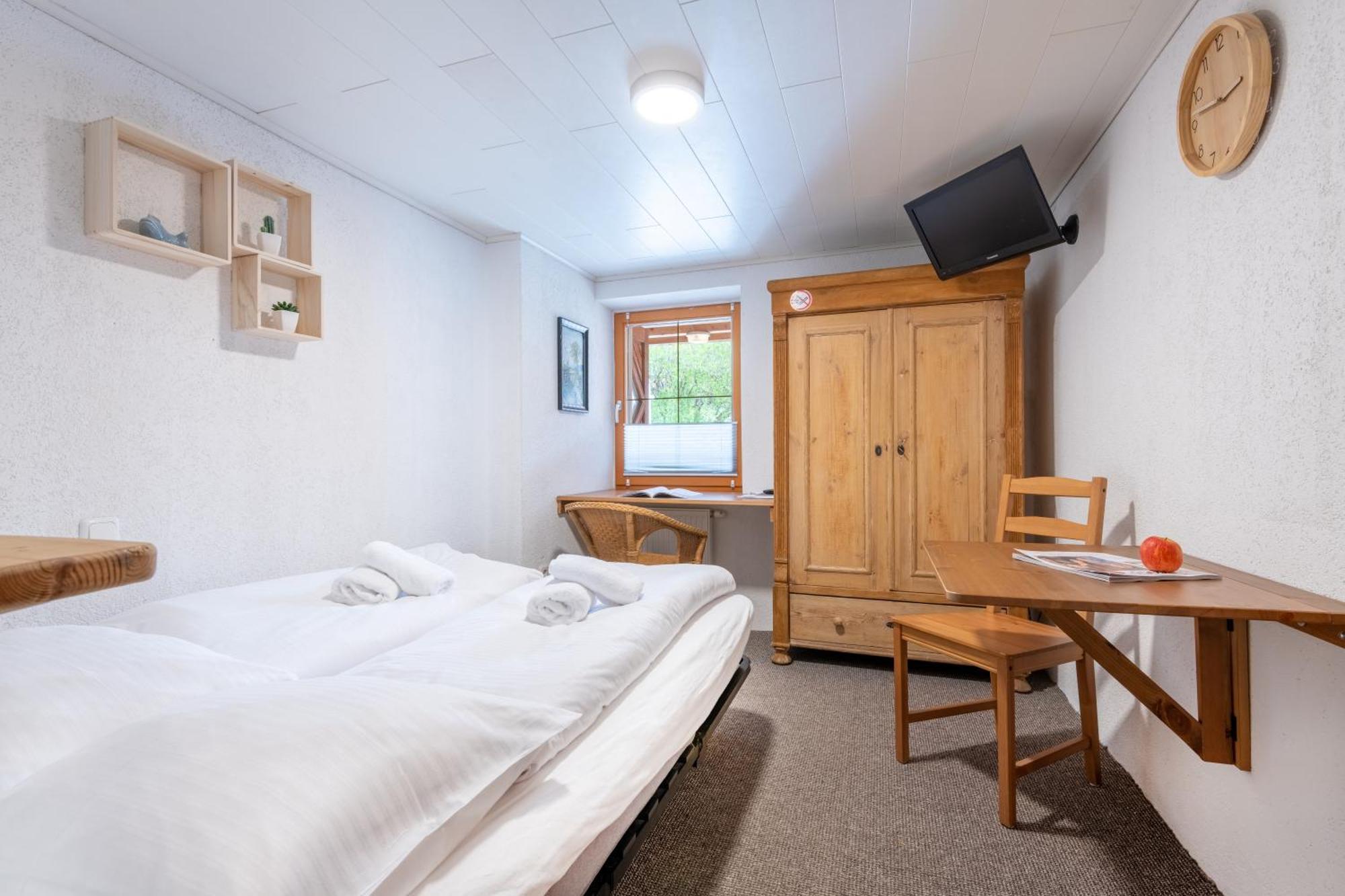 Apartmenthaus Achener Hof แอห์วัลด์ ภายนอก รูปภาพ